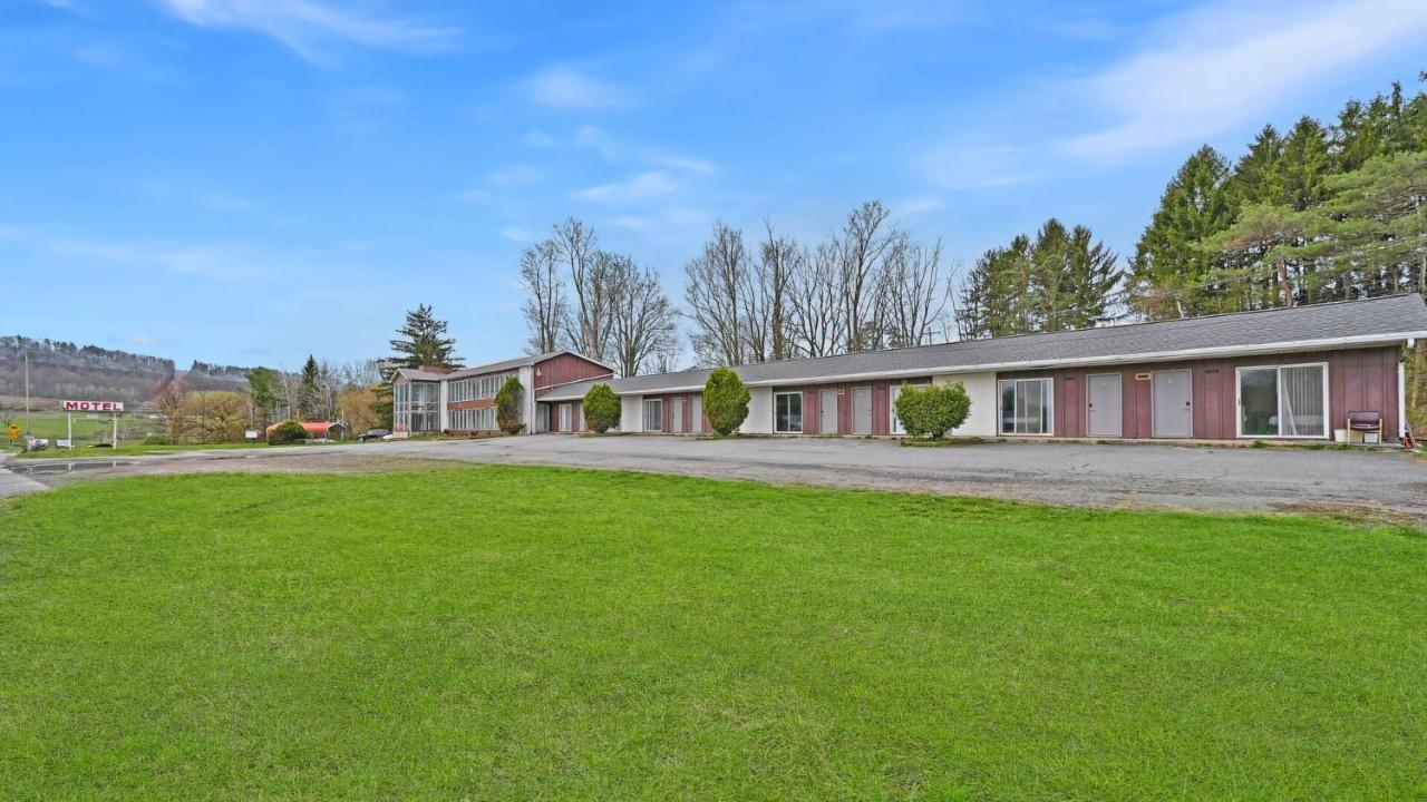 Maplehurst Motel Tunkhannock ภายนอก รูปภาพ