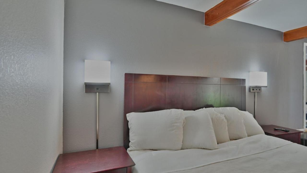 Maplehurst Motel Tunkhannock ภายนอก รูปภาพ